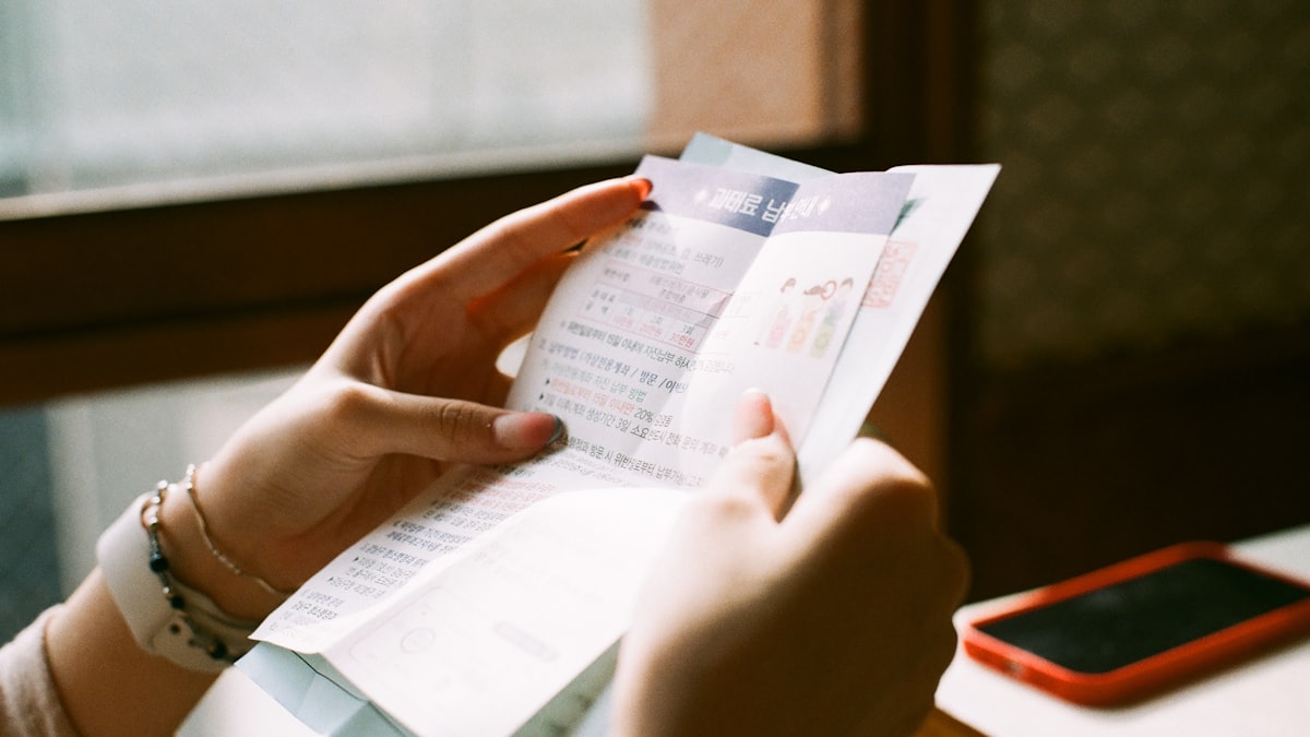 Como negociar dívidas: guia completo para limpar o nome